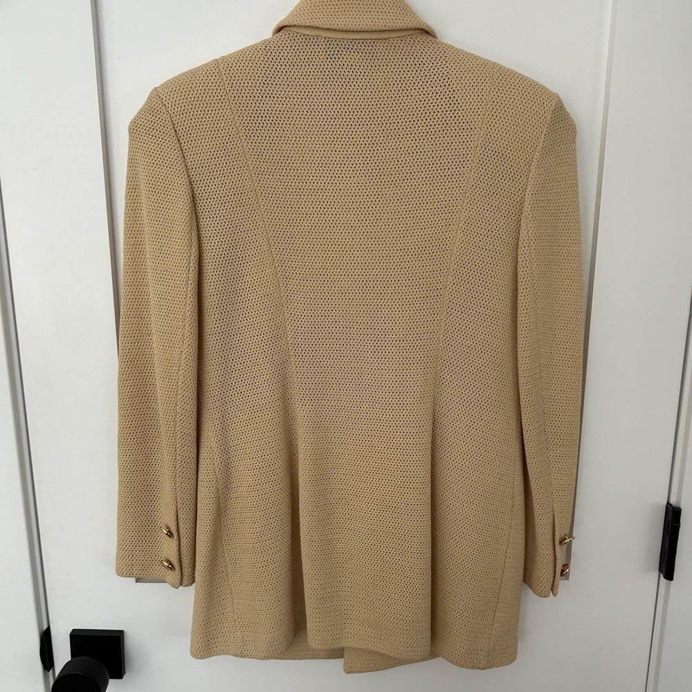 VTG St John Collection Marie Gray Knit Jacket/Sweater Warm Beige Spring SZ 2 - Picture 4 of 9